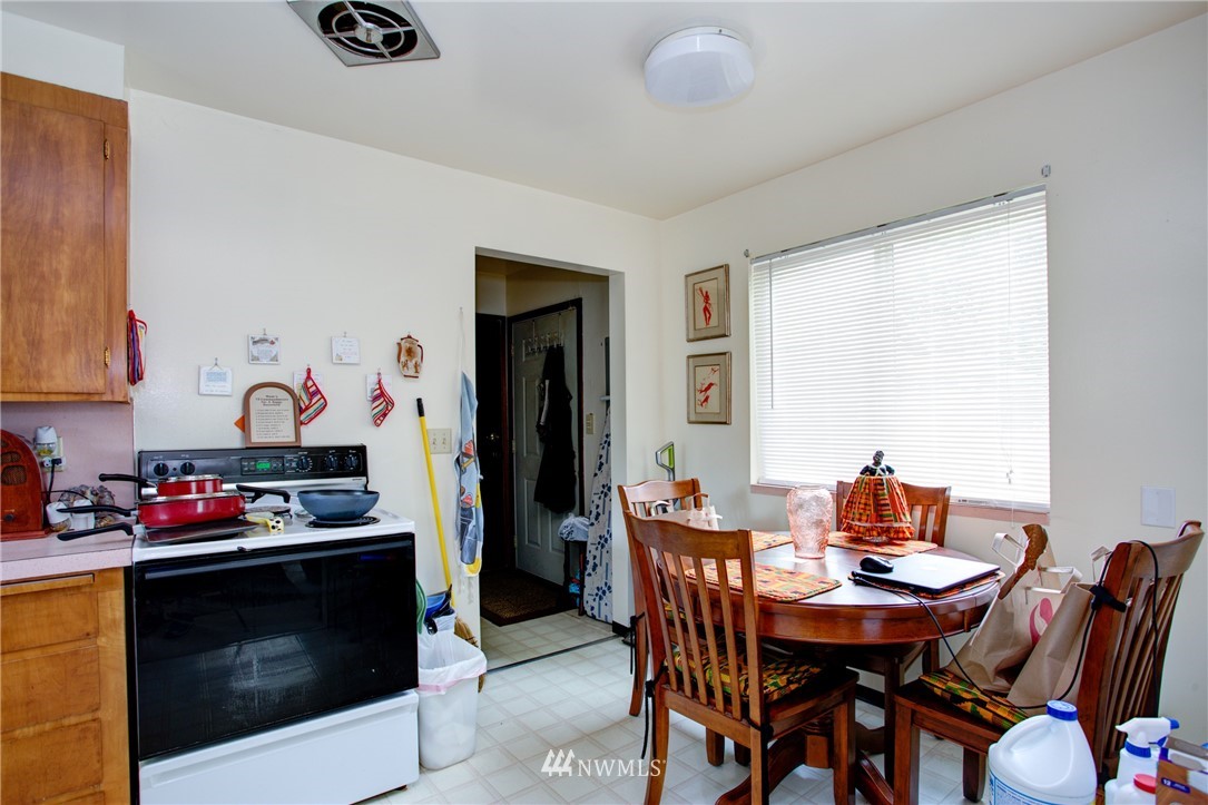 3417 York Road South Seattle, WA 98144 - Photo 11 of 17 Gallery Image 11