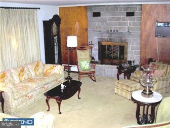 154 East Knowlton Road Media, PA 19063 - Photo 5 of 12 Gallery Image 5