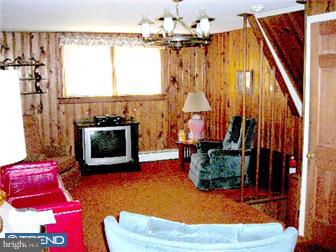 154 East Knowlton Road Media, PA 19063 - Photo 8 of 12 Gallery Image 8