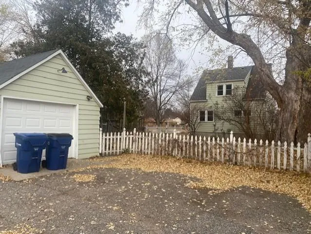 $179,900 | 1221 9th Avenue North, St. Cloud, MN 56303