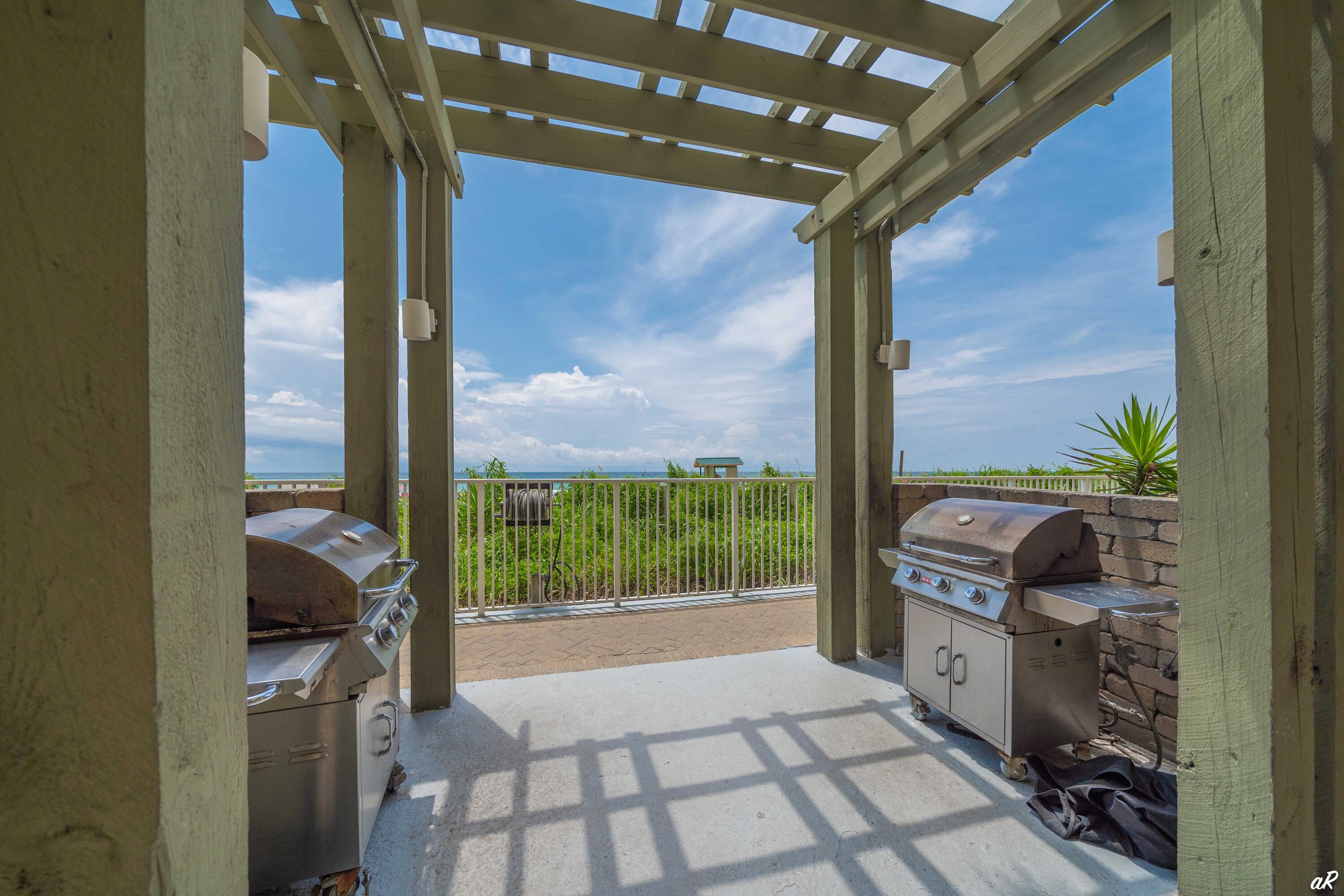 17545 Front Beach Road, Unit 606 Panama City Beach, FL 32413 - Photo 25 of 42 EI BBQ