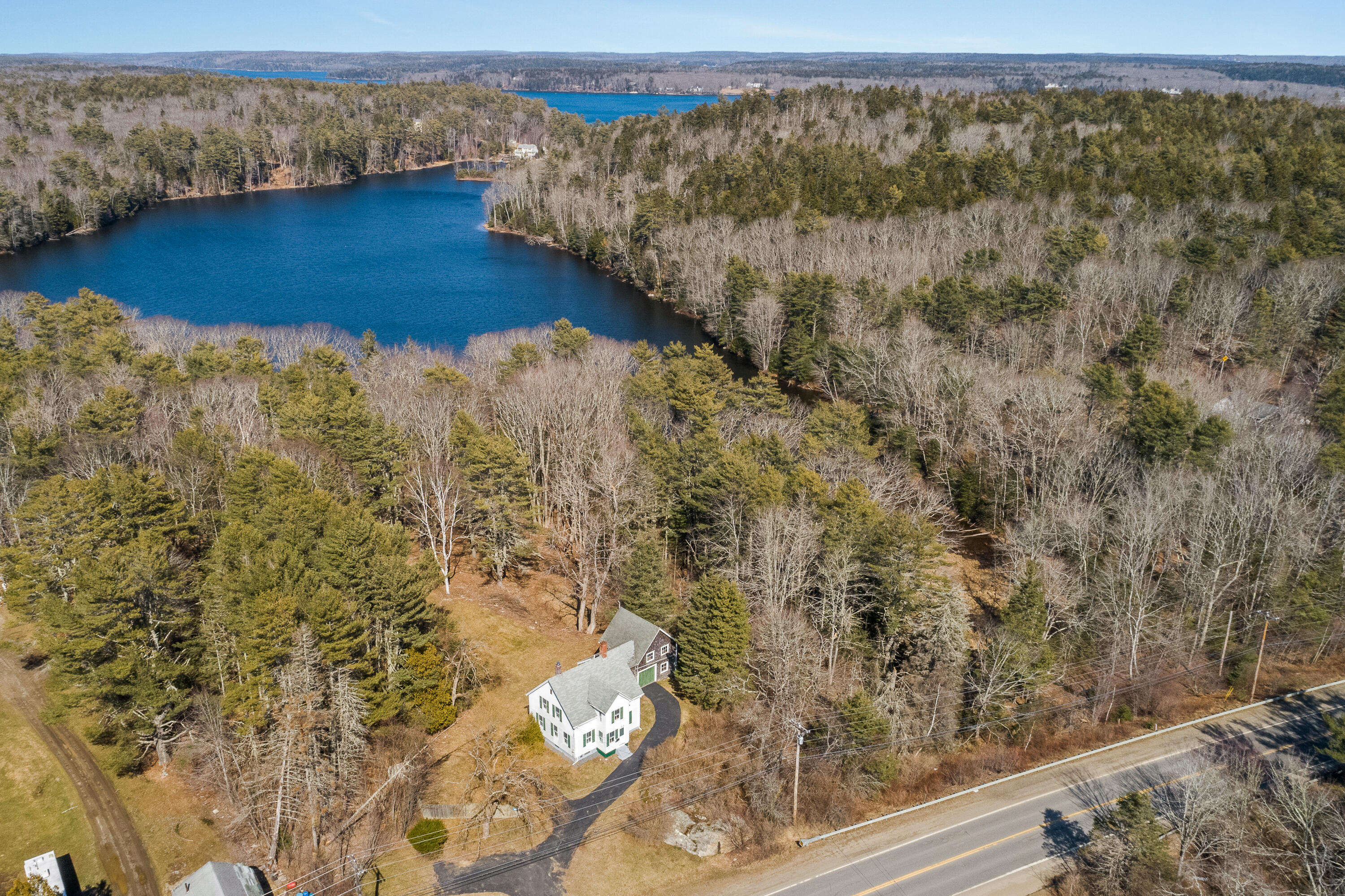 260 Ocean Point Road Boothbay Harbor, ME 04538 - Photo 3 of 65 Home & Pond