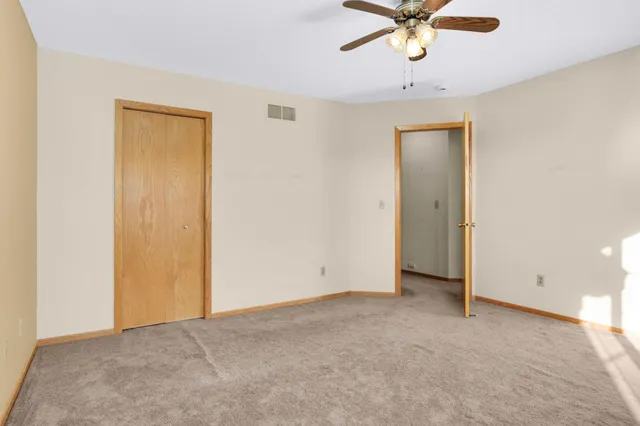 $234,900 | 9249 Troon Court, Woodbury, MN 55125