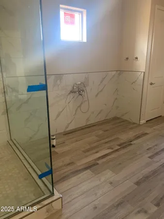 a bathroom with a bathtub