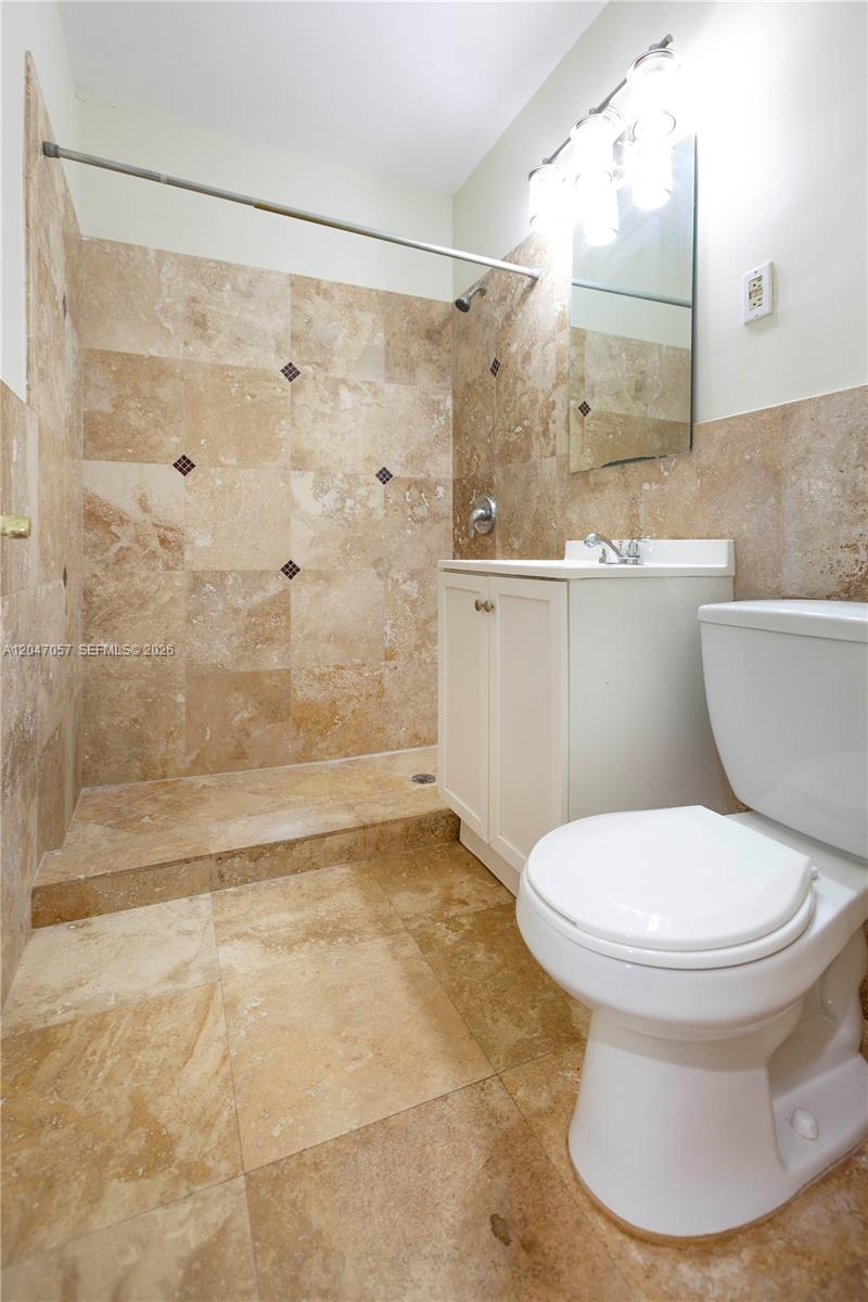 5451 Southwest 80th Street Miami, FL 33143 - Photo 27 of 39