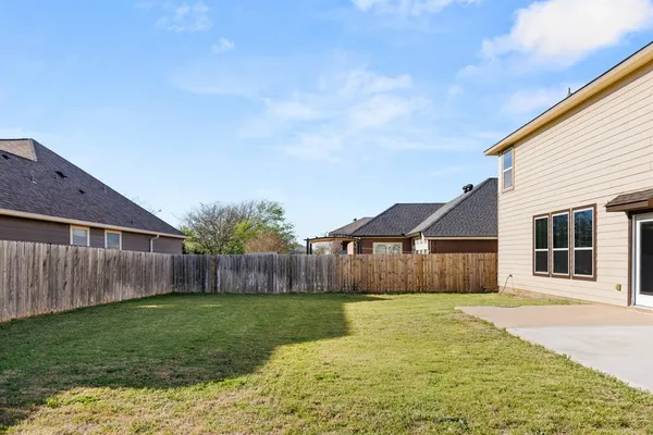 $3,500 | 10800 Aurora Drive, Waco, TX 76708
