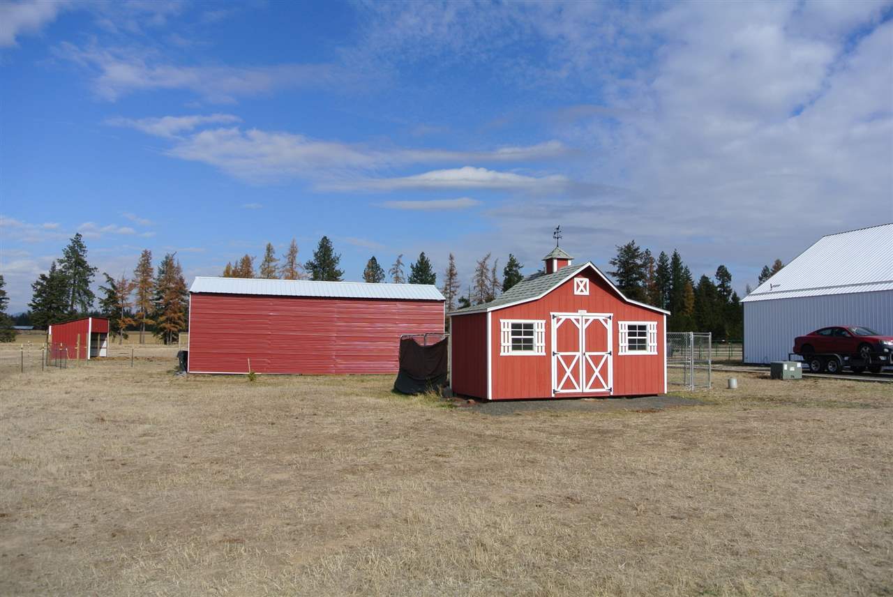 11805 East Blanchard Road Elk, WA 99009 - Photo 13 of 20 Gallery Image 13