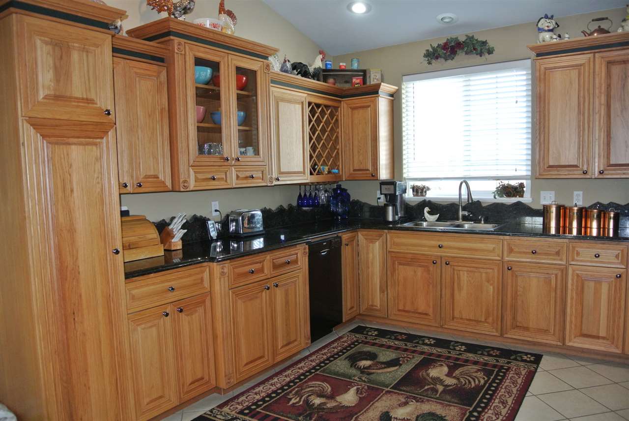 11805 East Blanchard Road Elk, WA 99009 - Photo 6 of 20 Gallery Image 6