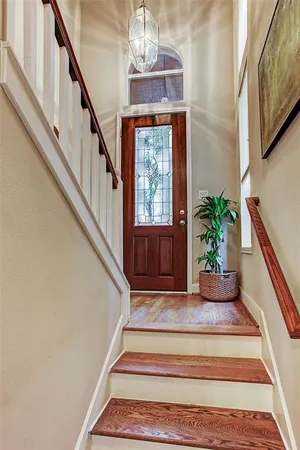 $2,900 | 5322 Nett Street, Unit C, Houston, TX 77007