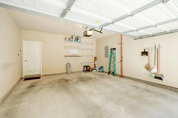$2,900 | 5322 Nett Street, Unit C, Houston, TX 77007