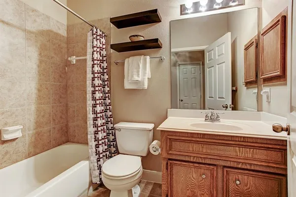 $2,900 | 5322 Nett Street, Unit C, Houston, TX 77007
