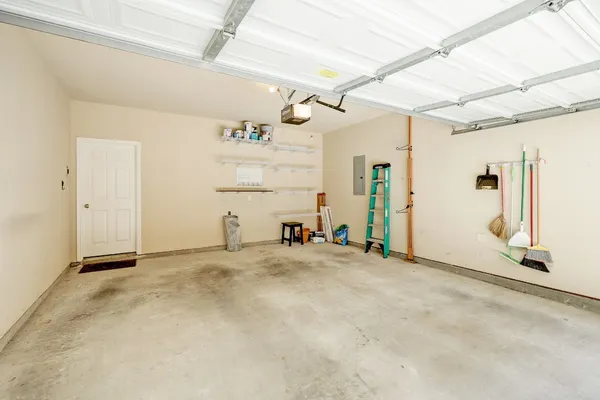 $2,900 | 5322 Nett Street, Unit C, Houston, TX 77007