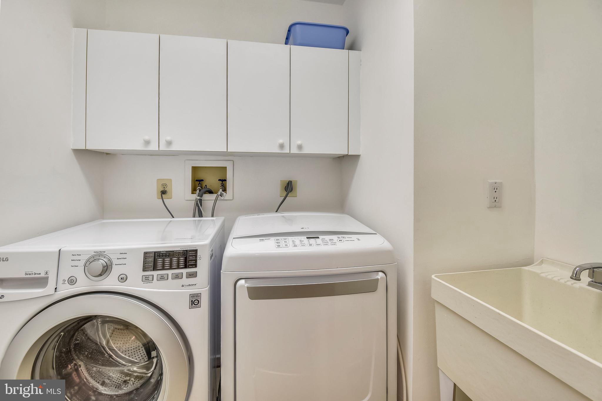 11553 Hemingway Drive Reston, VA 20194 - Photo 42 of 56 Laundry