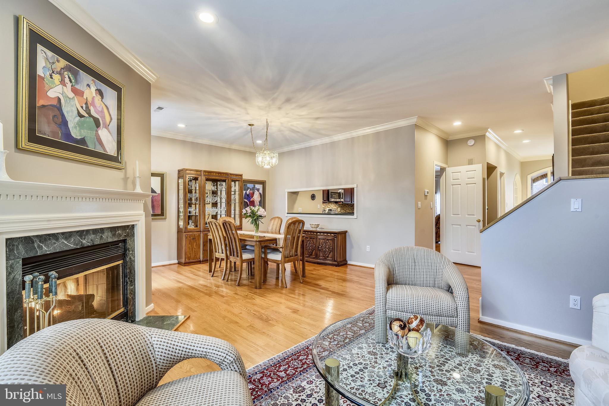 11553 Hemingway Drive Reston, VA 20194 - Photo 6 of 56 Living Room