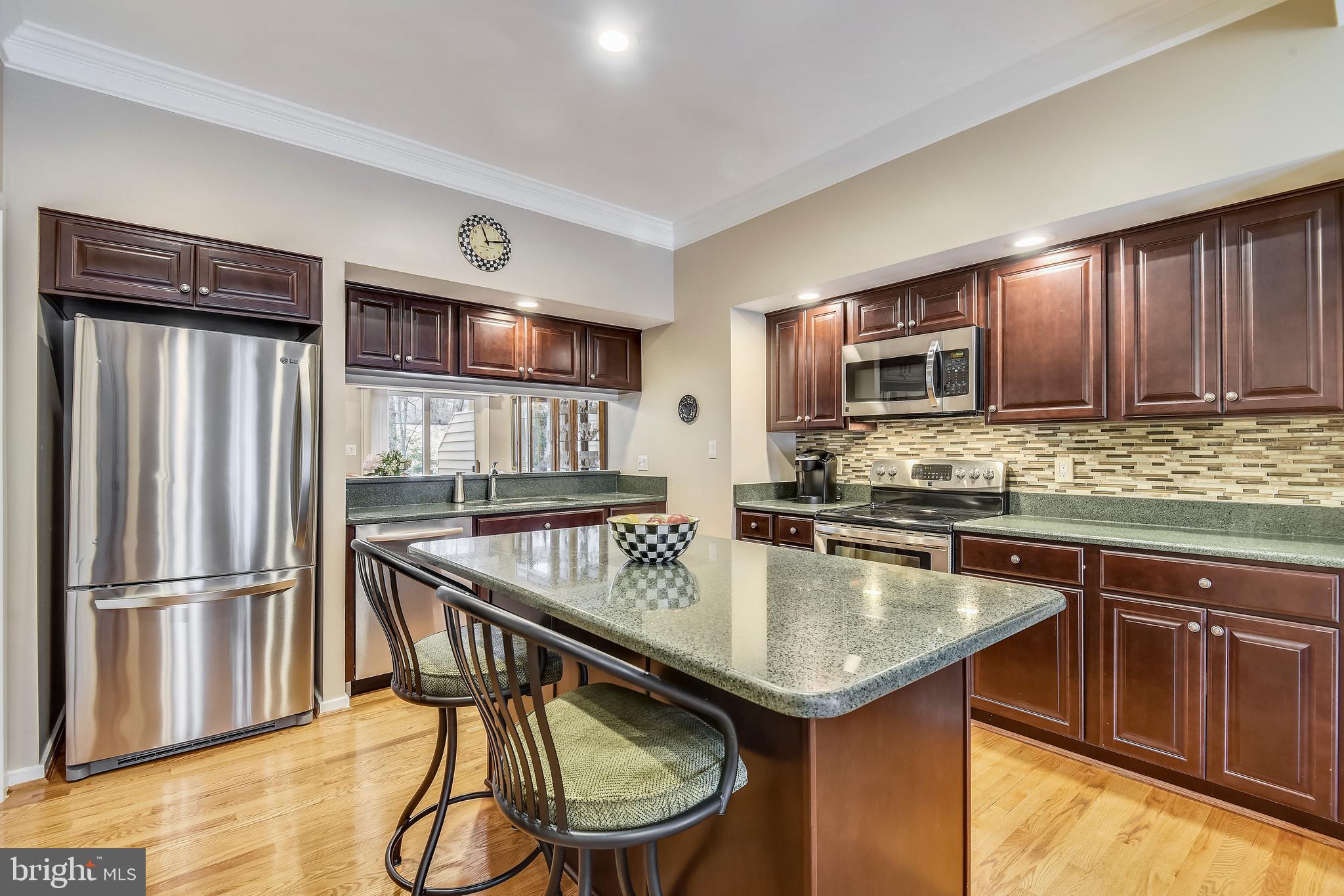 11553 Hemingway Drive Reston, VA 20194 - Photo 7 of 56 Kitchen