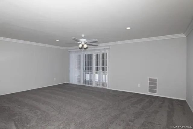 $3,775 | 6 Overlook Drive, Unit 6, Farmingville, NY 11738