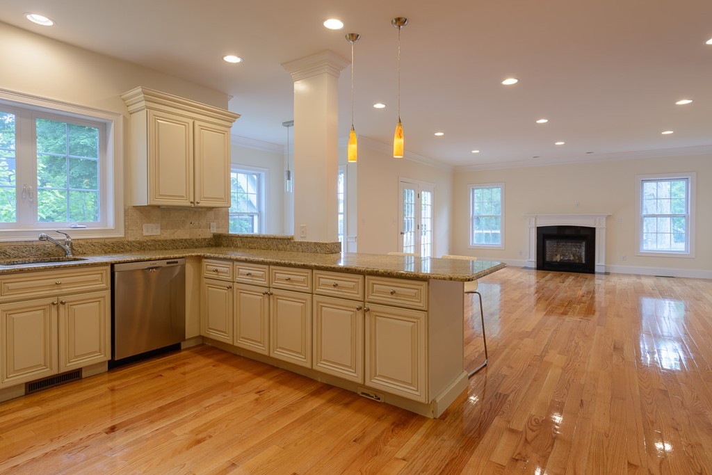 46 Avon Road Wellesley, MA 02482 - Photo 5 of 21