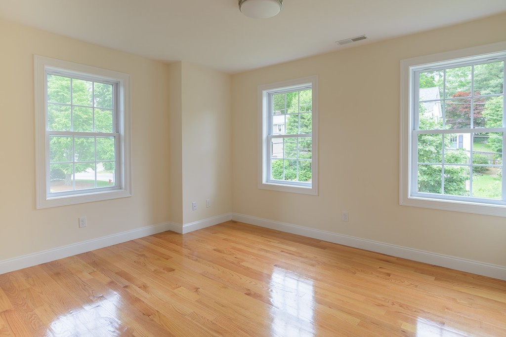 46 Avon Road Wellesley, MA 02482 - Photo 10 of 21