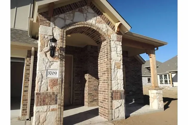 $2,200 | 3709 Mineral Drive, Leander, TX 78641