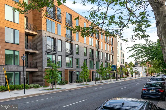 $594,500 | 701 North Henry Street, Unit 506, Alexandria, VA 22314