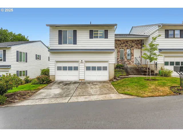 $274,900 | 14862 Northeast Rose Parkway, Portland, OR 97230