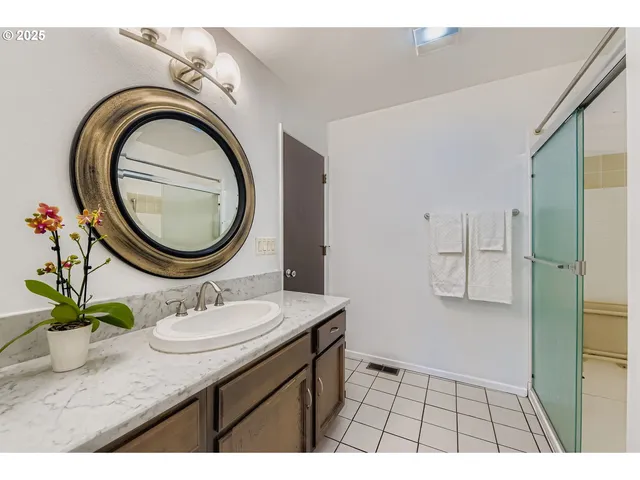 $274,900 | 14862 Northeast Rose Parkway, Portland, OR 97230