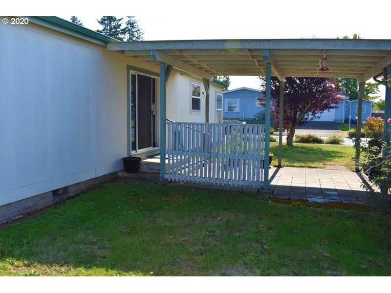 2085 Patrick Loop Cottage Grove, OR 97424 - Photo 19 of 26 Gallery Image 19