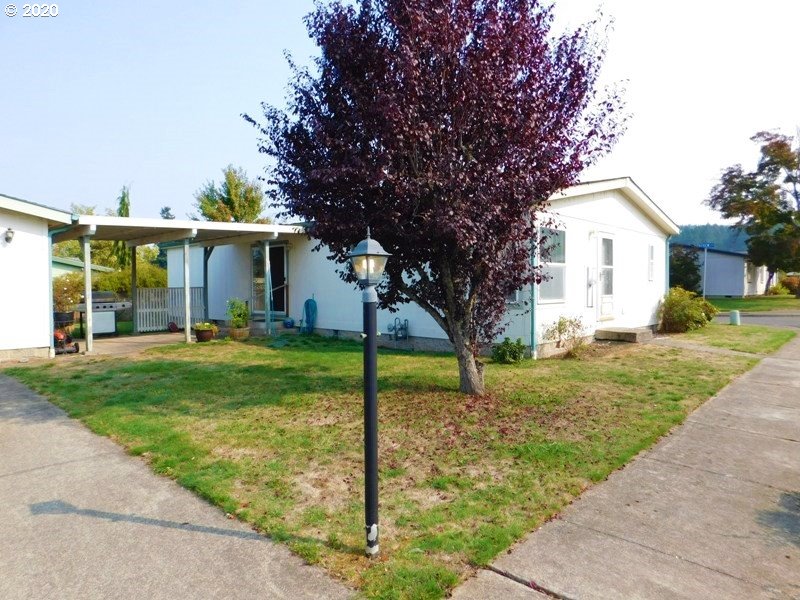 2085 Patrick Loop Cottage Grove, OR 97424 - Photo 22 of 26 Gallery Image 22