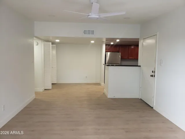 $1,350 | 5757 West Eugie Avenue, Unit 2122, Glendale, AZ 85304