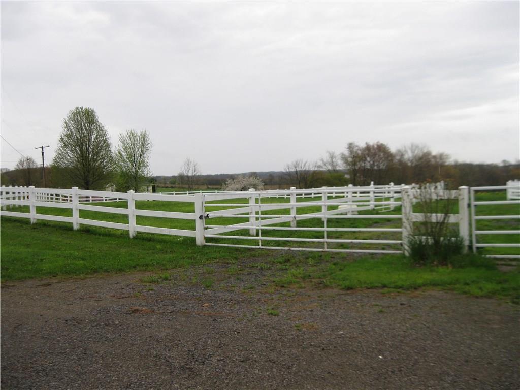 190 North Road Butler, PA 16001 - Photo 4 of 16 Gallery Image 4