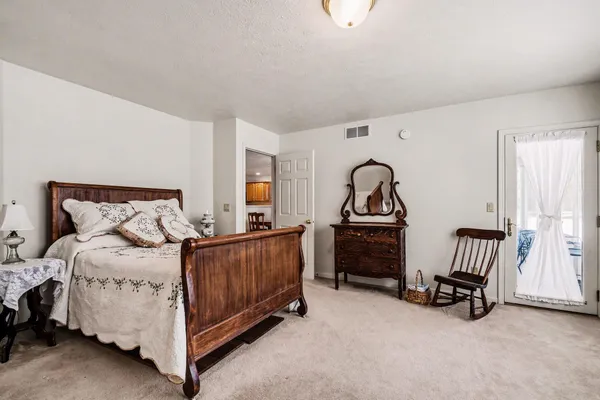 $280,000 | 1355 Honeysuckle Lane, Niles, MI 49120