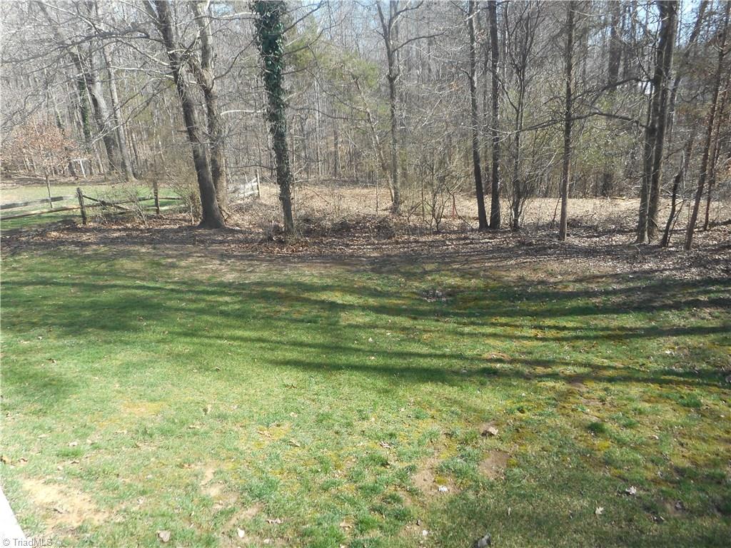 1814 Rivertrace Point High Point, NC 27265 - Photo 22 of 22 Gallery Image 22