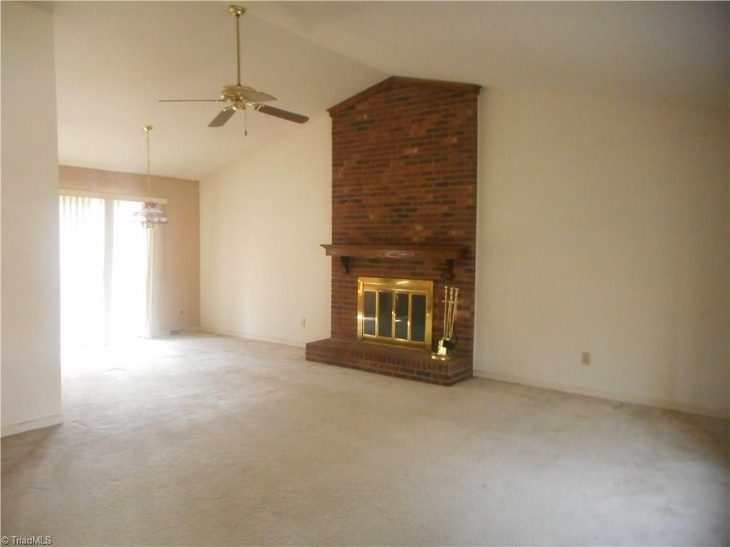 1814 Rivertrace Point High Point, NC 27265 - Photo 6 of 22 Gallery Image 6