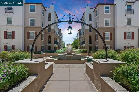 $824,900 | 3240 Maguire Way, Unit 401, Dublin, CA 94568