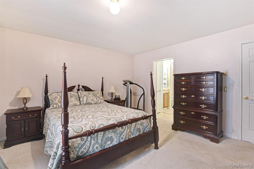 8216 Corunna Road Flint, MI 48532 - Photo 12 of 33