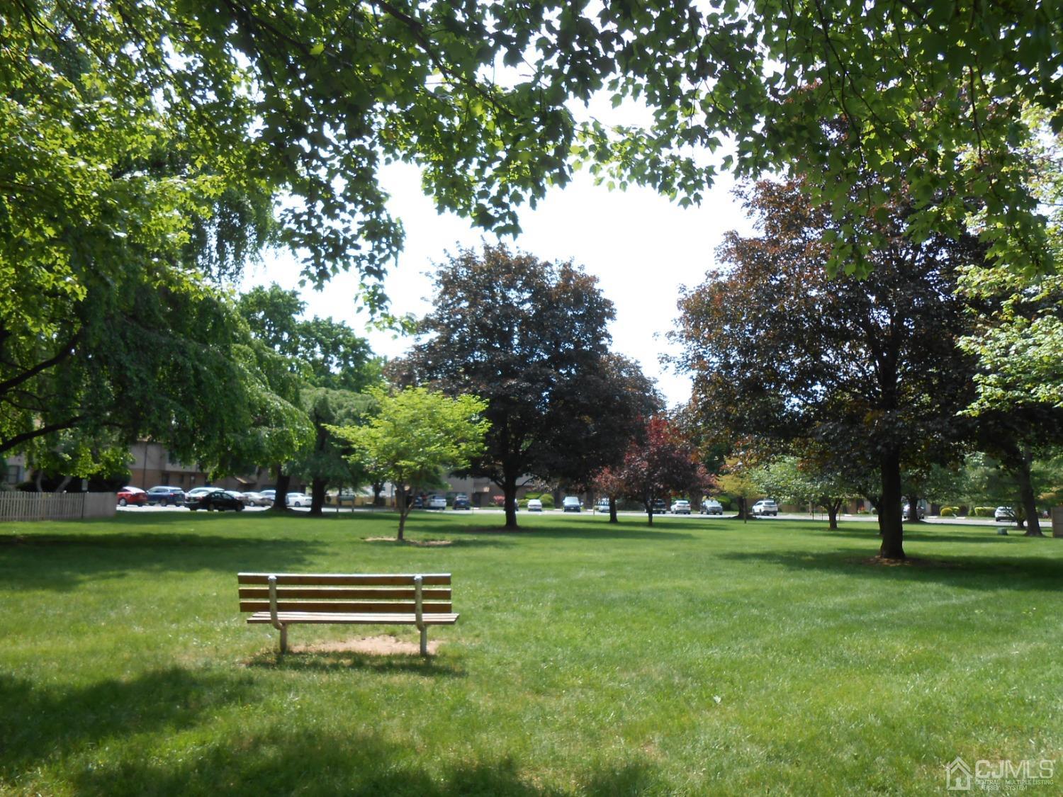 93 Pheasant Run Edison, NJ 08820 - Photo 22 of 24