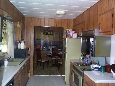 19401 Walker Road, Unit 19 Willits, CA 95490 - Photo 3 of 4 Gallery Image 3