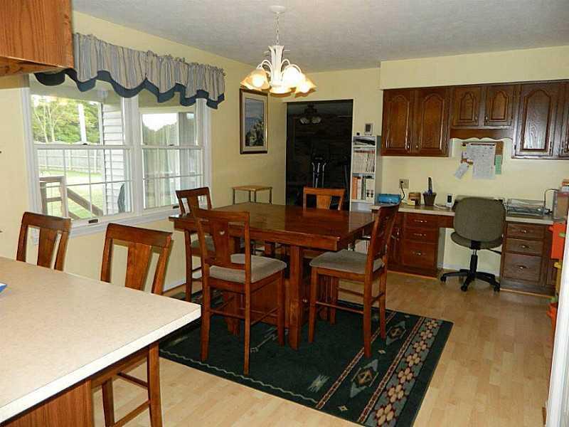 2018 West Mile Road Springfield, OH 45503 - Photo 7 of 25