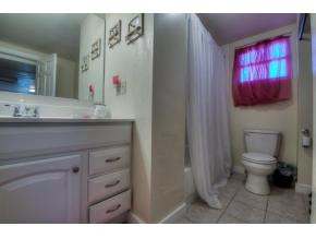340 Fox Mays Road Greeneville, TN 37745 - Photo 21 of 23 2nd full bath upstairs