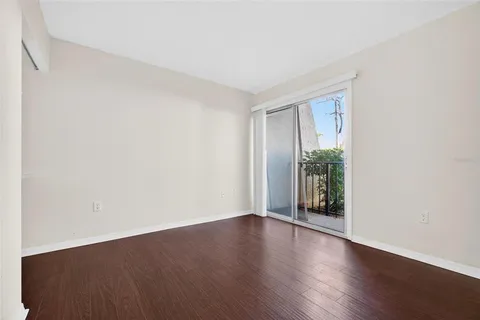 $200,000 | 90 South Highland Avenue, Unit 102, Tarpon Springs, FL 34689