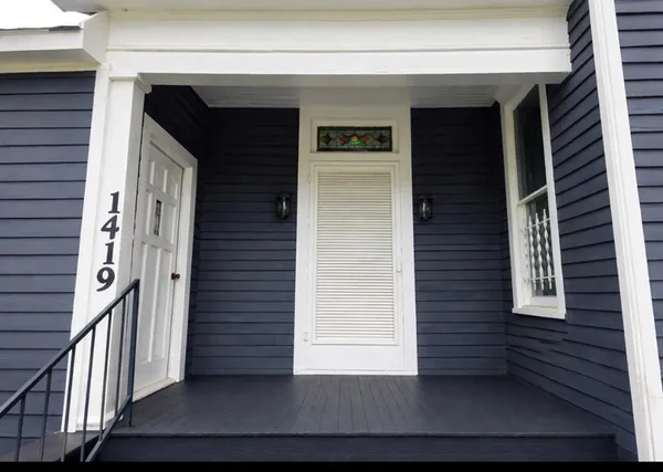 $380,000 | 1419 North Sycamore Street, Palestine, TX 75803