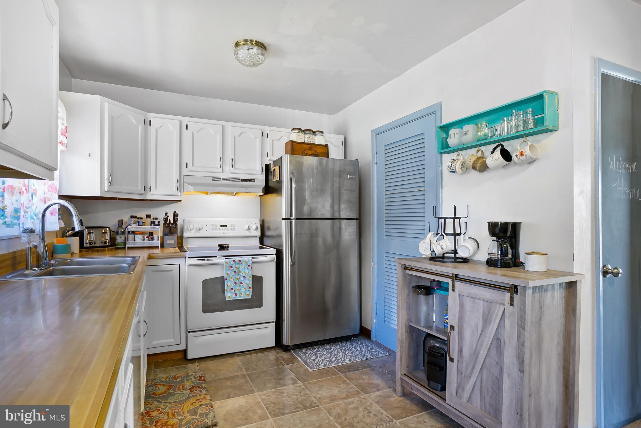 25 Leedom Road Elkton, MD 21921 - Photo 9 of 19 Kitchen