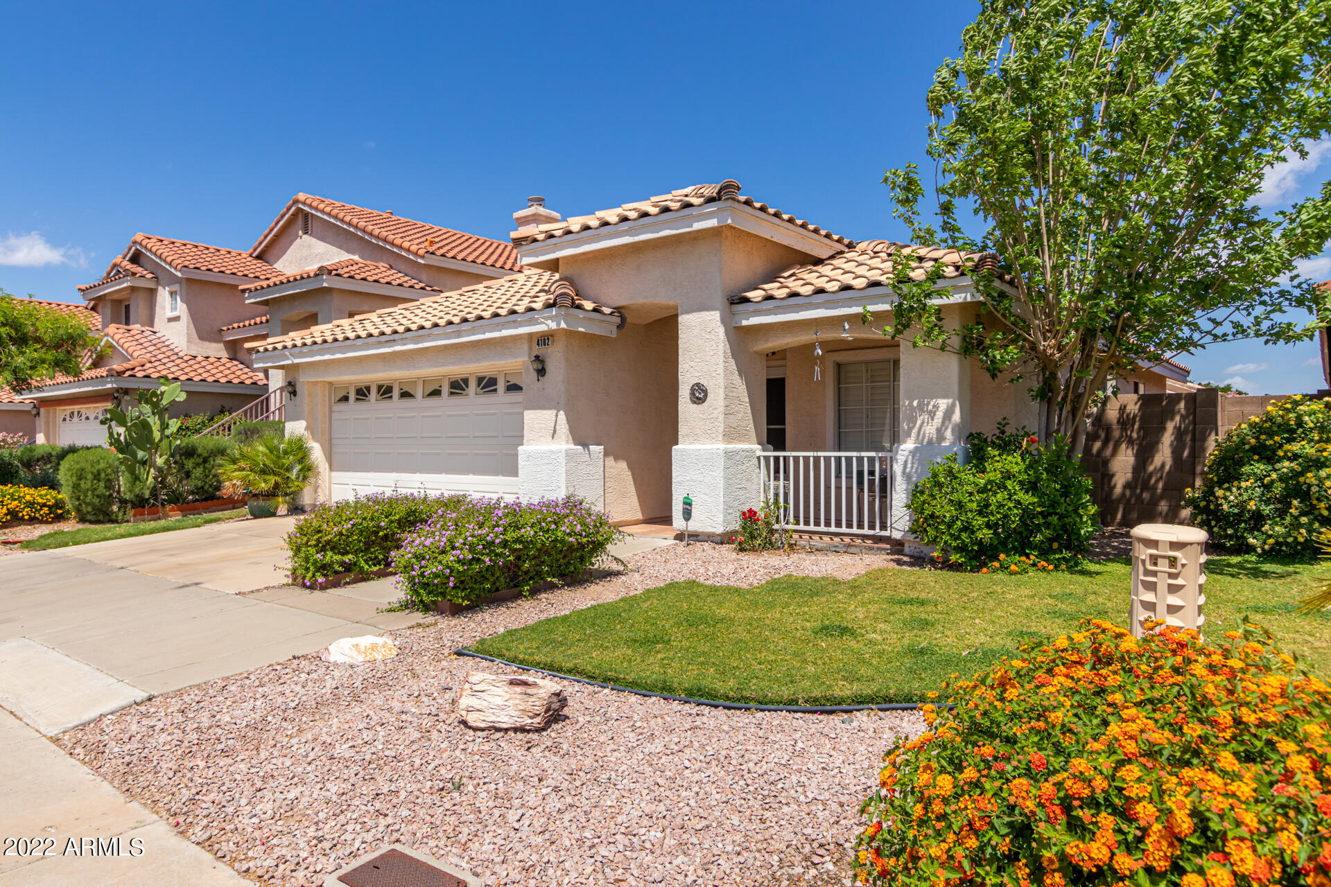 4102 West Cactus Road Phoenix, AZ 85029 - Photo 6 of 30 06 Cactus