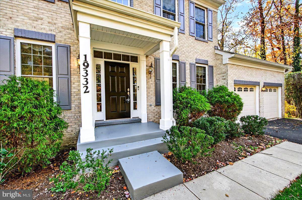 19332 Cissel Manor Drive Poolesville, MD 20837 - Photo 18 of 81