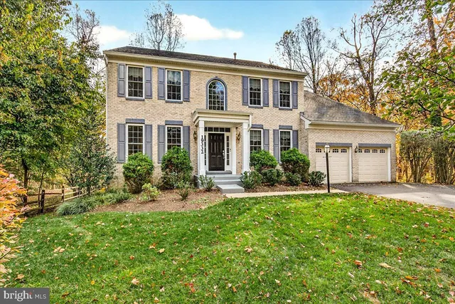 $899,900 | 19332 Cissel Manor Drive, Poolesville, MD 20837