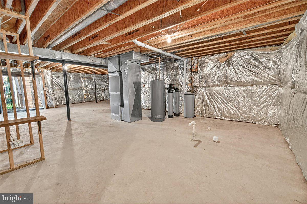 19332 Cissel Manor Drive Poolesville, MD 20837 - Photo 59 of 81 a view of a room with wooden walls