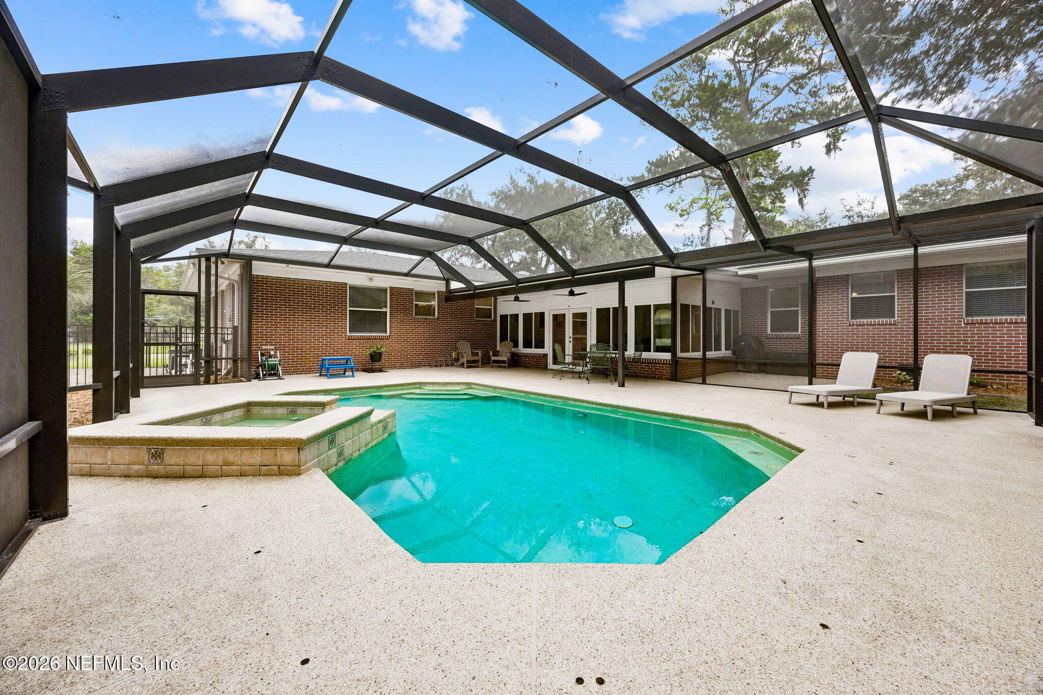 974 Mapleton Terrace Jacksonville, FL 32207 - Photo 37 of 55 Fully enclosed pool and deck