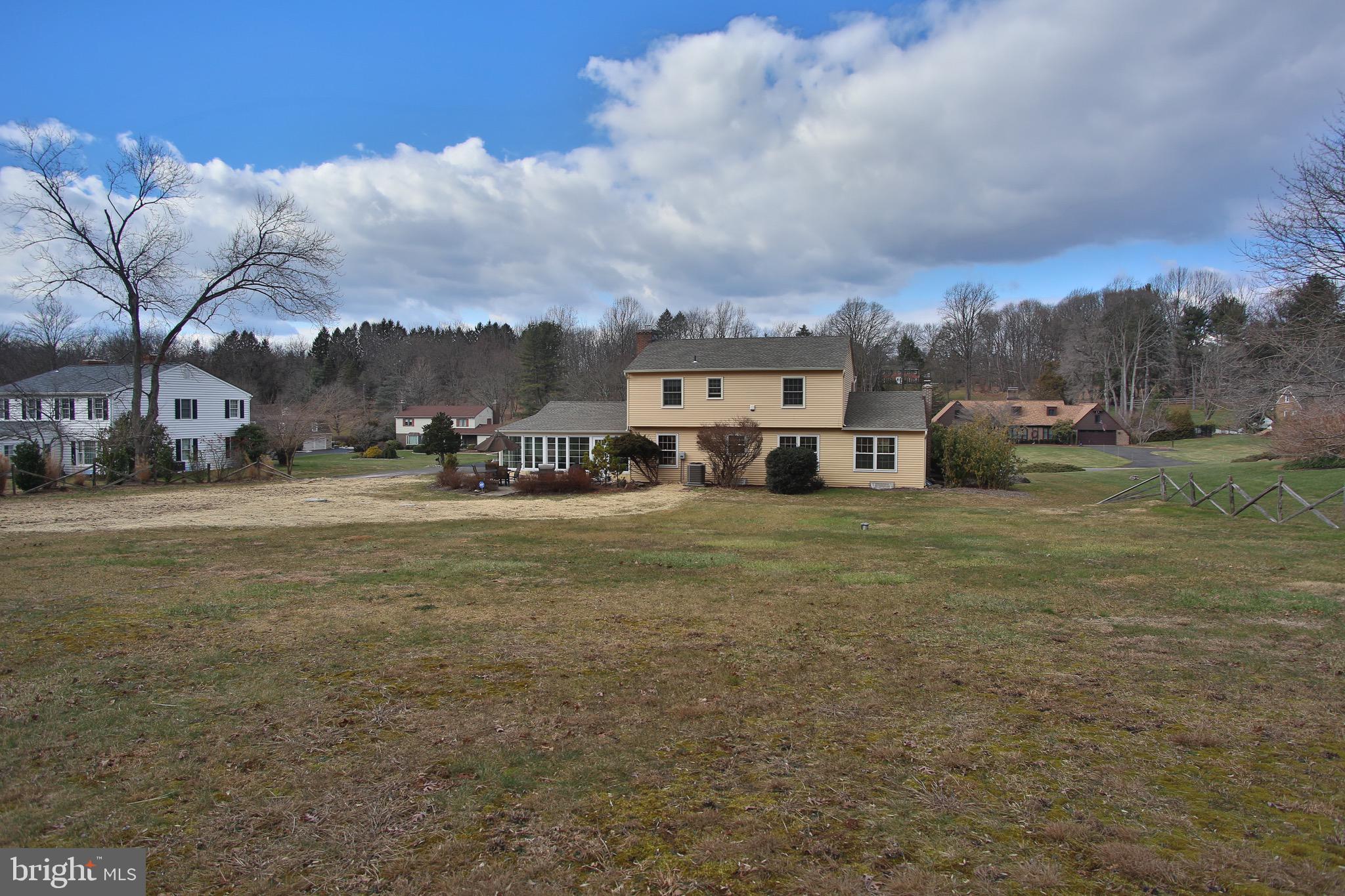5812 South Deer Run Road Doylestown, PA 18902 - Photo 5 of 31 Gallery Image 5