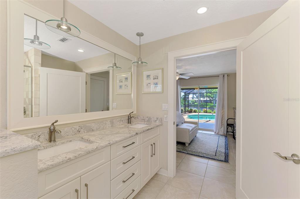 1830 Raintree Lane Venice, FL 34293 - Photo 48 of 81 Gallery Image 48