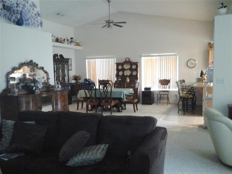 323 East Huntsman Avenue Reedley, CA 93654 - Photo 24 of 46 Gallery Image 24